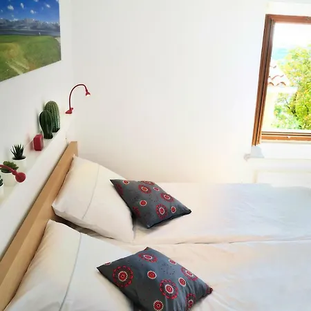 Blackbird House Historic Center * Štanjel