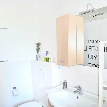 Blackbird House Historic Center *