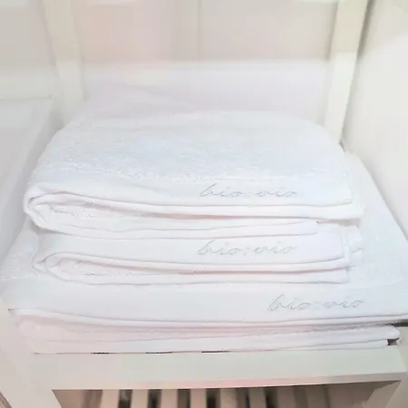 Blackbird House Historic Center * Štanjel