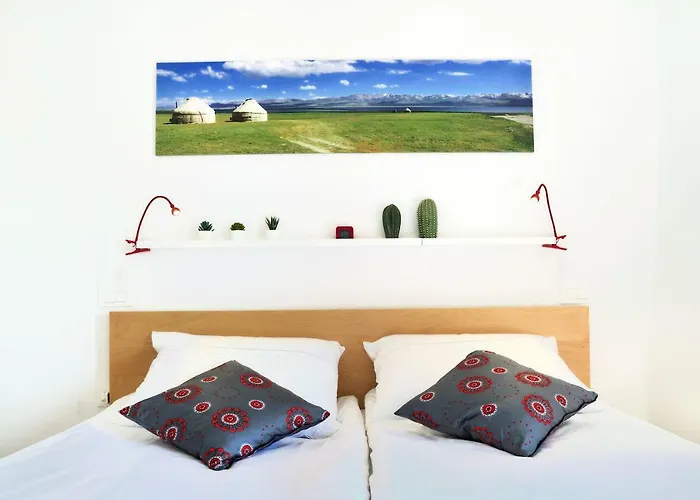 Blackbird House Historic Center *