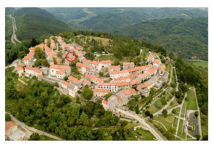 Blackbird House Historic Center 別荘 Štanjel