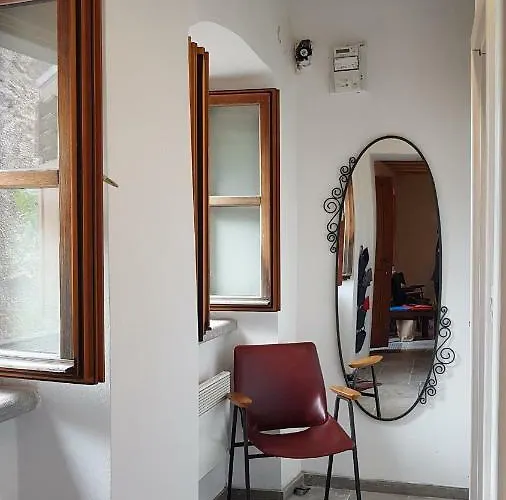 別荘 Blackbird House Historic Center Štanjel