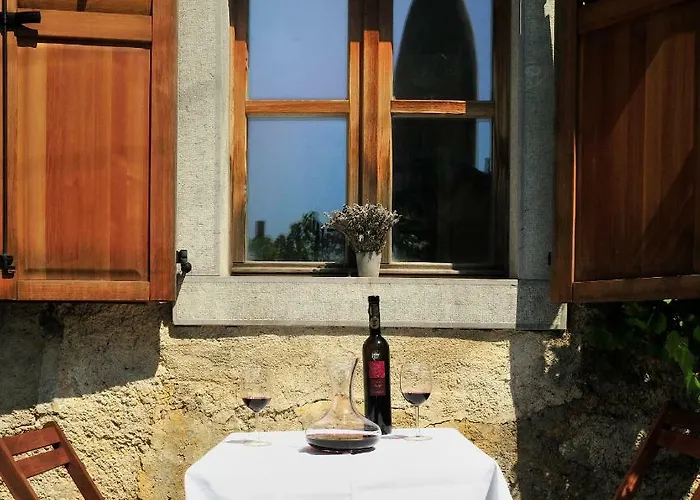 Blackbird House Historic Center * Štanjel