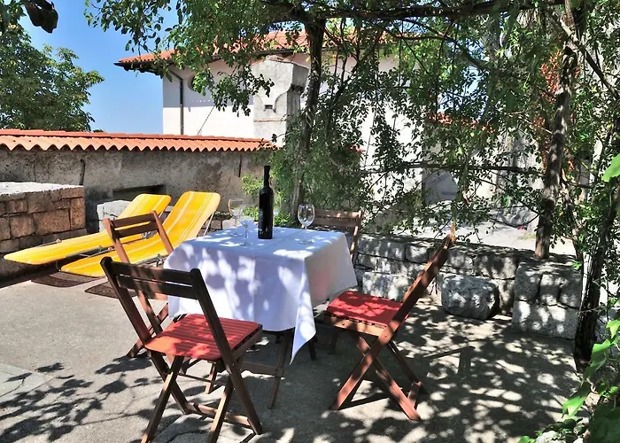 別荘 Blackbird House Historic Center Štanjel